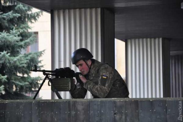 В Одессе проходят масштабные антитеррористические учения ВМСУ В Одессе проходят масштабные антитеррористические учения ВМСУ