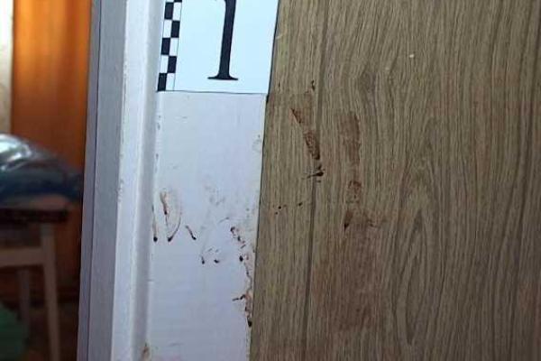 Киевлянин два дня держал под кроватью тело убитого приятеля-собутыльника Киевлянин два дня держал под кроватью тело убитого приятеля-собутыльника