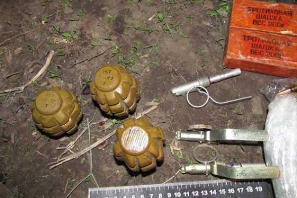 Житель Славянска обнаружил на своем дачном участке опасный "подарок" от диверсантов