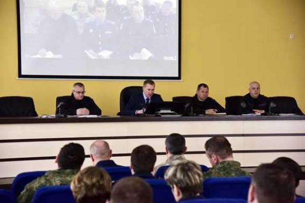 На Донетчине полицию перевели на усиленный режим несения службы