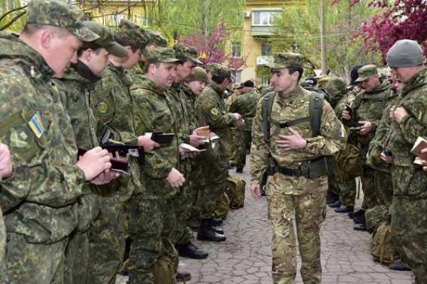 На Донетчине полицию перевели на усиленный режим несения службы