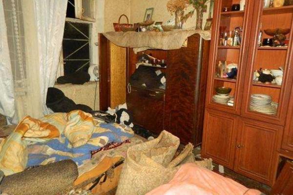 Киевлянка в пьяном угаре до смерти забила своего приятеля-собутыльника Киевлянка в пьяном угаре до смерти забила своего приятеля-собутыльника