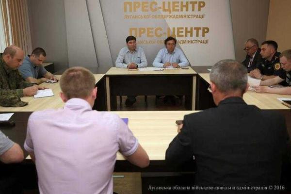 На Луганщине горит шахта "Привольнянская" ПАО "Лисичанскуголь" На Луганщине горит шахта "Привольнянская" ПАО "Лисичанскуголь"