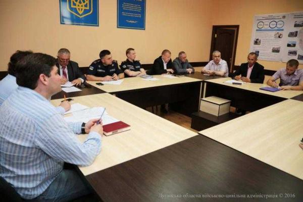 На Луганщине горит шахта "Привольнянская" ПАО "Лисичанскуголь" На Луганщине горит шахта "Привольнянская" ПАО "Лисичанскуголь"