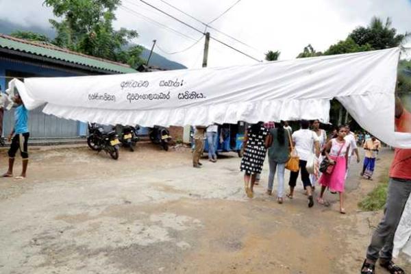 Стихия в Шри-Ланке продолжает забирать жизни людей: уже известно о 63 погибших