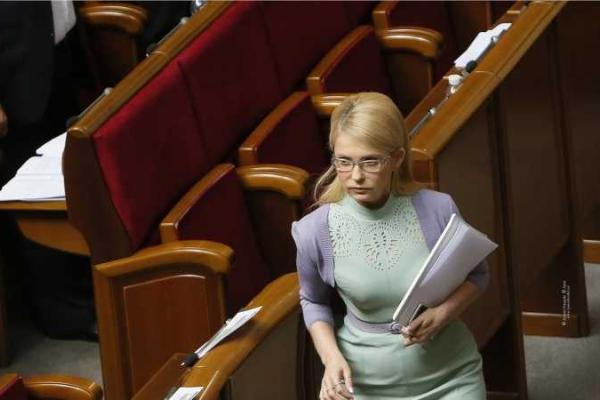 Тимошенко "в латексе" взбудоражила пользователей сети Тимошенко "в латексе" взбудоражила пользователей сети