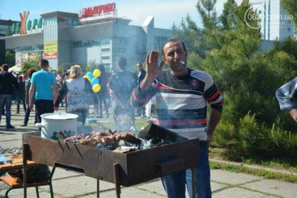 В Мариуполе состоялся масштабный городской фестиваль В Мариуполе состоялся масштабный городской фестиваль