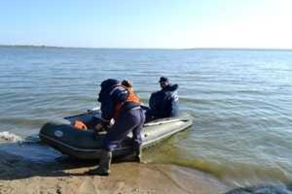 Из Днестровского лимана достали тела двух утонувших мальчиков Из Днестровского лимана достали тела двух утонувших мальчиков