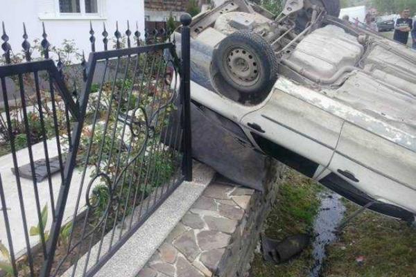 На Закарпатье 19-летний водитель угробил "Форд" и попал в реанимацию На Закарпатье 19-летний водитель угробил "Форд" и попал в реанимацию