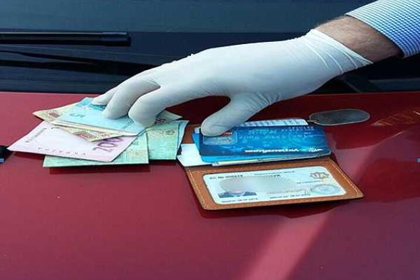 На Херсонщине при получении взятки попался офицер полиции