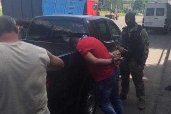 В Кировограде задержаны наркодельцы, организовавшие производство и продажу метамфетамина В Кировограде задержаны наркодельцы, организовавшие производство и продажу метамфетамина