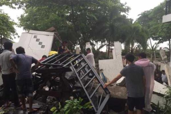 В Таиланде рухнул отель: под завалами остались люди, один турист погиб В Таиланде рухнул отель: под завалами остались люди, один турист погиб