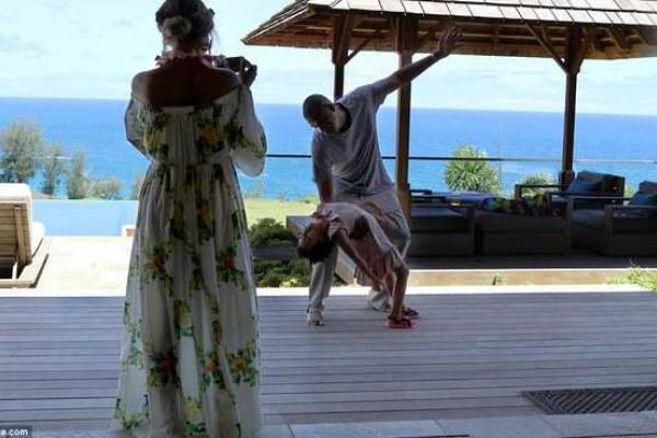 Звездная пара Бейонсе и Джей Зи устроили на Гавайях второй медовый месяц 