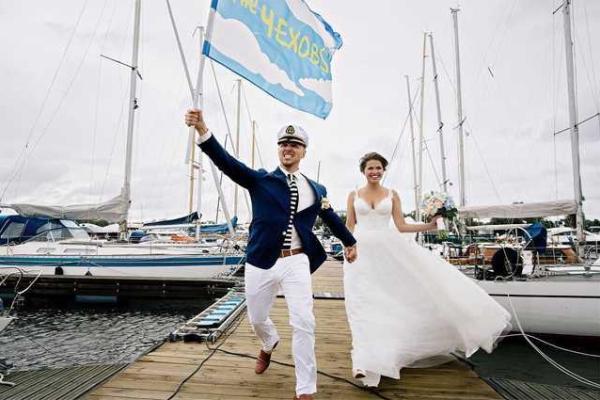 Актриса Юлия Топольницкая опубликовала новые свадебные снимки