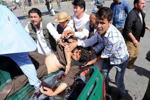 Теракт в столице Афганистана: более 200 человек ранены, много погибших Теракт в столице Афганистана: более 200 человек ранены, много погибших