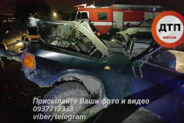 В Киеве пьяный водитель на "Toyota" устроив "гонки" с полицией, спровоцировал масштабное ДТП В Киеве пьяный водитель на "Toyota" устроив "гонки" с полицией, спровоцировал масштабное ДТП