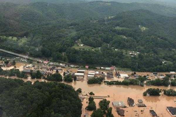 Наводнение в Китае унесло жизни 14 человек, еще 72 пропали без вести Наводнение в Китае унесло жизни 14 человек, еще 72 пропали без вести