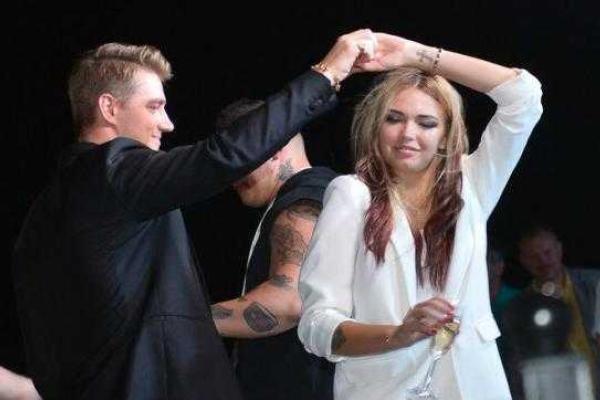 Актер Алексей Воробьев ухаживает за юной дочерью миллиардера