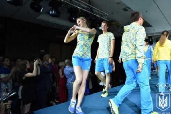 Олимпиада-2016: публике представили новую форму украинских олимпийцев Олимпиада-2016: публике представили новую форму украинских олимпийцев