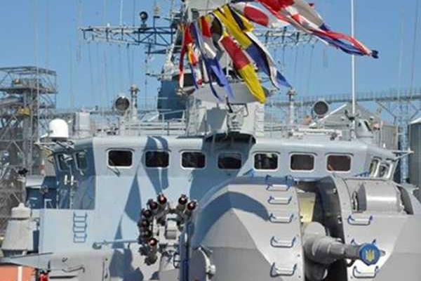 В Одессе проходят торжества по случаю Дня ВМС В Одессе проходят торжества по случаю Дня ВМС