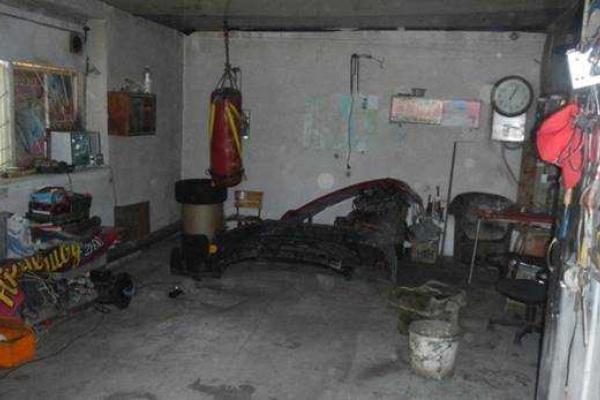 В Киеве задержан вооруженный "кавалер", нападавший на девушек с целью наживы В Киеве задержан вооруженный "кавалер", нападавший на девушек с целью наживы