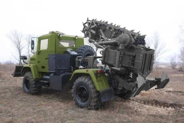 В инженерных войсках ВСУ появятся новые землеройные машины ПЗМ-3