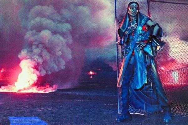 Певица Рианна стала главной героиней оригинальной и впечатляющей фотосессии