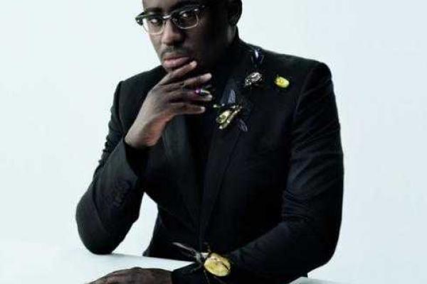 Ювелирный дом "Swarovski" представил необычную рекламную кампанию