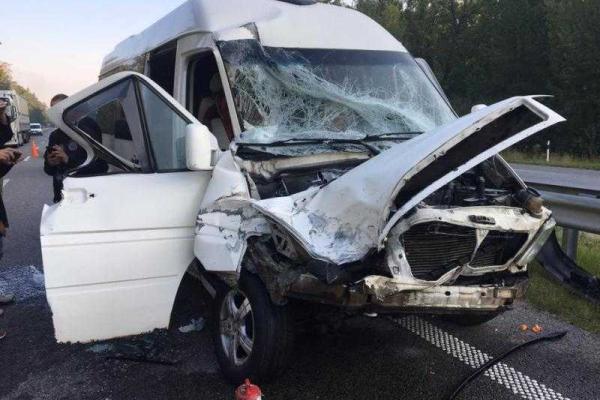 Участники украинской группы "ТНМК" попали в ДТП