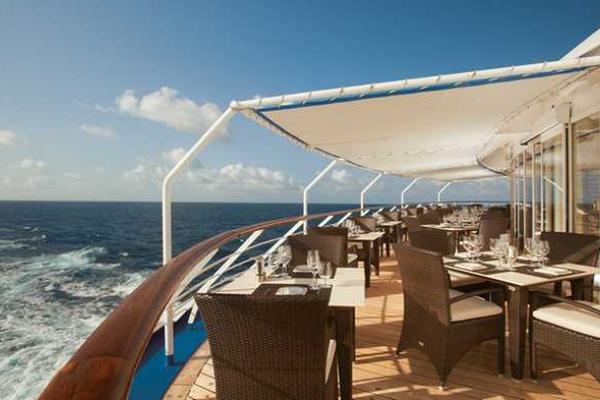 Рио-2016: в сети появились снимки лайнера, на котором живет сборная США по баскетболу