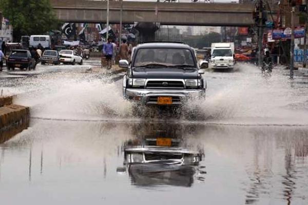 В Пакистане третьи сутки идут дожди: погибло более 20 человек В Пакистане третьи сутки идут дожди: погибло более 20 человек