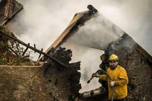 Португальский остров Мадейра охвачен огнем: есть жертвы, идет эвакуация