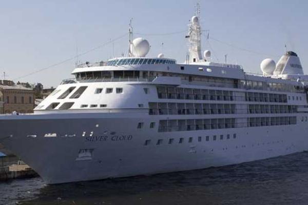 Рио-2016: в сети появились снимки лайнера, на котором живет сборная США по баскетболу