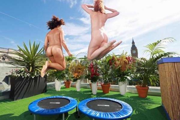 В центре Лондона открыли террасу для нудистов с красивым видом на город В центре Лондона открыли террасу для нудистов с красивым видом на город