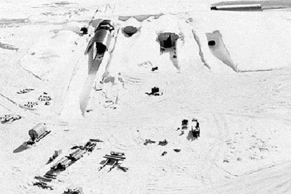 В Арктике обнаружена заброшенная секретная военная база США В Арктике обнаружена заброшенная секретная военная база США