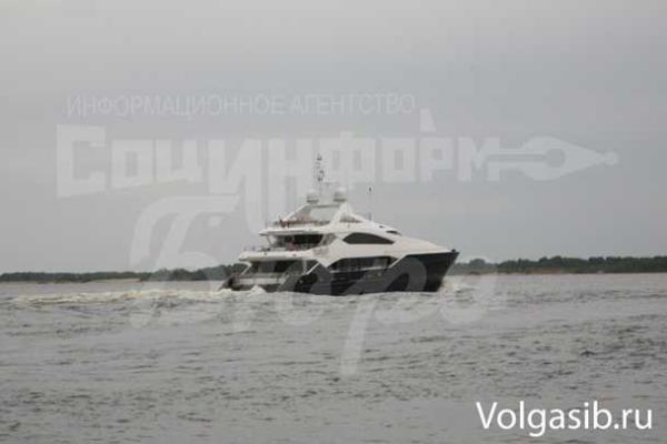 В Волгограде экс-президент Украины Янукович испортил отдых российским туристам В Волгограде экс-президент Украины Янукович испортил отдых российским туристам