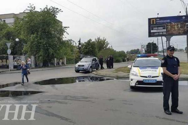 В Киеве в закрытом режиме продолжилось судебное заседание по делу экс-бойцов роты "Торнадо" В Киеве в закрытом режиме продолжилось судебное заседание по делу экс-бойцов роты "Торнадо"