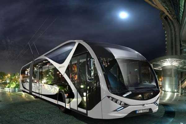 По улицам Абу-Даби ездит самый дорогой троллейбус в мире По улицам Абу-Даби ездит самый дорогой троллейбус в мире