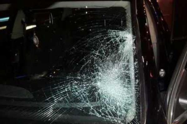 В Киеве мужчина накануне своего дня рождения попал по колеса "Volkswagen" и автобуса В Киеве мужчина накануне своего дня рождения попал по колеса "Volkswagen" и автобуса