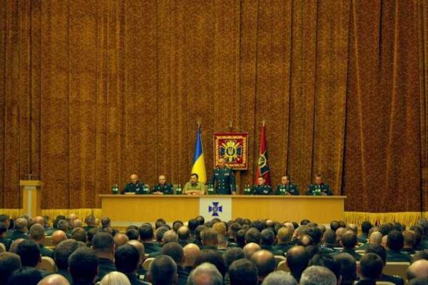 Глава СБУ Василий Грицак поздравил сотрудников с Днем Независимости Украины и вручил награды