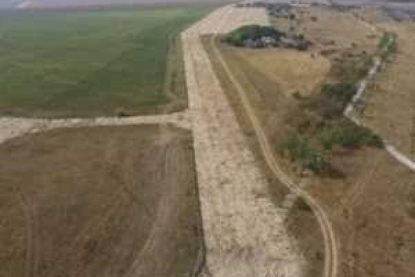 Ради построения моста для "Крымнаша" Россия разбирает крымский аэродром Ради построения моста для "Крымнаша" Россия разбирает крымский аэродром