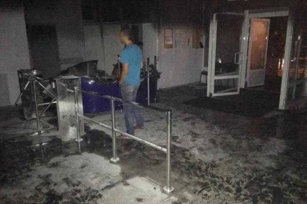 Журналист Бочкала из сгоревшего офиса "Интера": Здесь могли погибнуть люди - невинные жертвы чьей-то игры Журналист Бочкала из сгоревшего офиса "Интера": Здесь могли погибнуть люди - невинные жертвы чьей-то игры