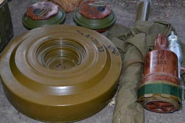 На Луганщине обнаружен большой схрон с боеприпасами российского производства