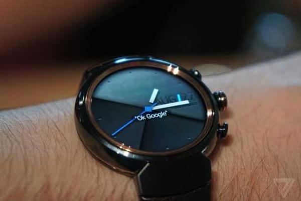Компания "Asus" представила новинку - "умные" наручные часы "ZenWatch"