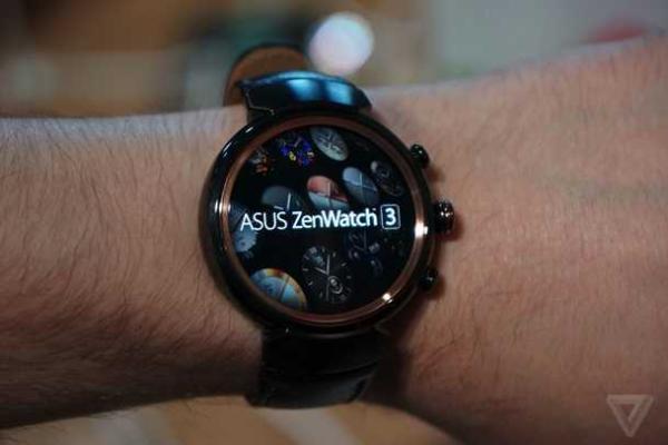 Компания "Asus" представила новинку - "умные" наручные часы "ZenWatch"