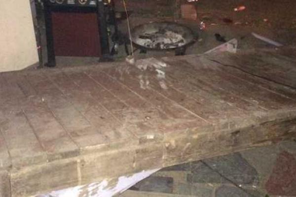 В США фатально закончилась веселая вечеринка: рухнул балкон с 30 студентами В США фатально закончилась веселая вечеринка: рухнул балкон с 30 студентами