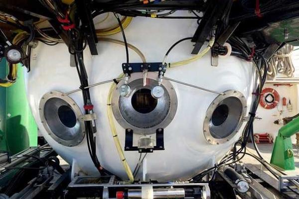 Вблизи Гавайских островов исследователи в глубоководном вулкане обнаружили неизвестных науке животных