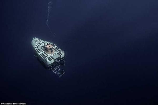 Вблизи Гавайских островов исследователи в глубоководном вулкане обнаружили неизвестных науке животных