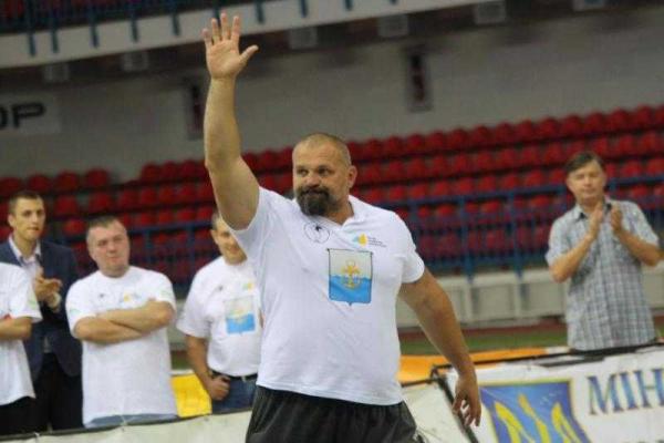 В Мариуполе выбрали самого сильного человека Украины: победу вырвал киевлянин