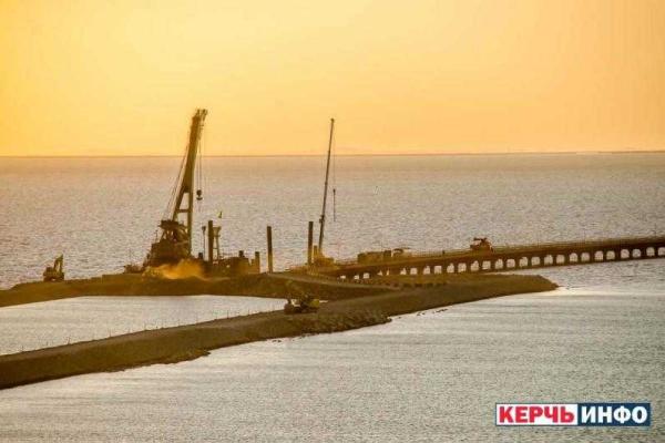 В сети высмеяли "почти готовый" Керченский мост Путина: Так, а где мост? В сети высмеяли "почти готовый" Керченский мост Путина: Так, а где мост?